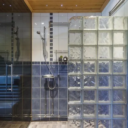 Melodia By Hilla * Levi